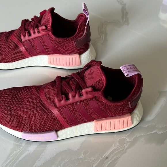 Adidas NMD R1 Sneaker Collegiate Burgundy White B37646 Womens Sz 7.5 - Picture 9 of 16